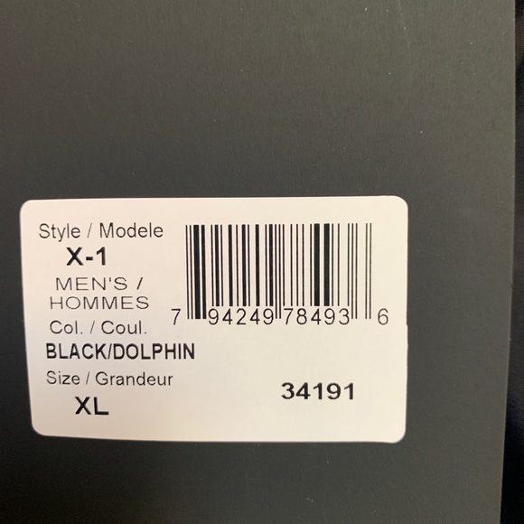 BNWT Men’s xl stormtech hoodie - Picture 1 of 3